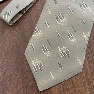 Vintage Pronto Uomo men’s necktie tie newly dry cleaned!